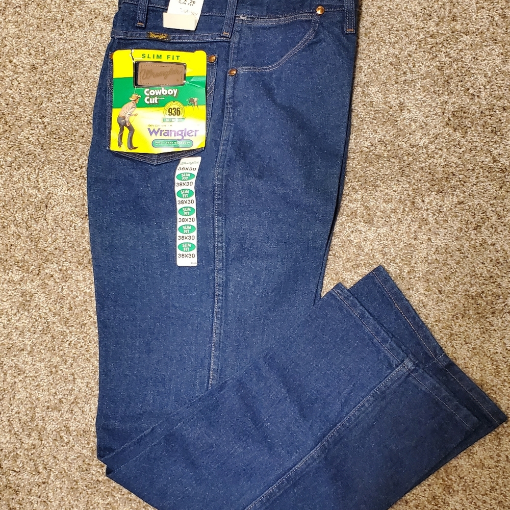 Wrangler Cowboy Fit  Mens Jeans.